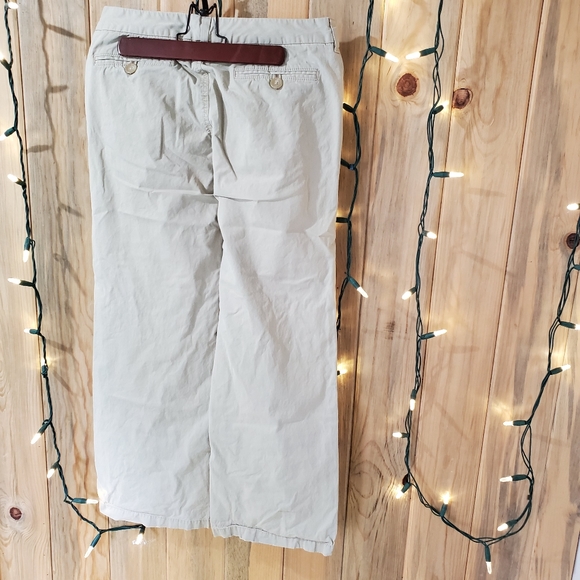 Banana Republic ๐ khaki slacks - Picture 2 of 4